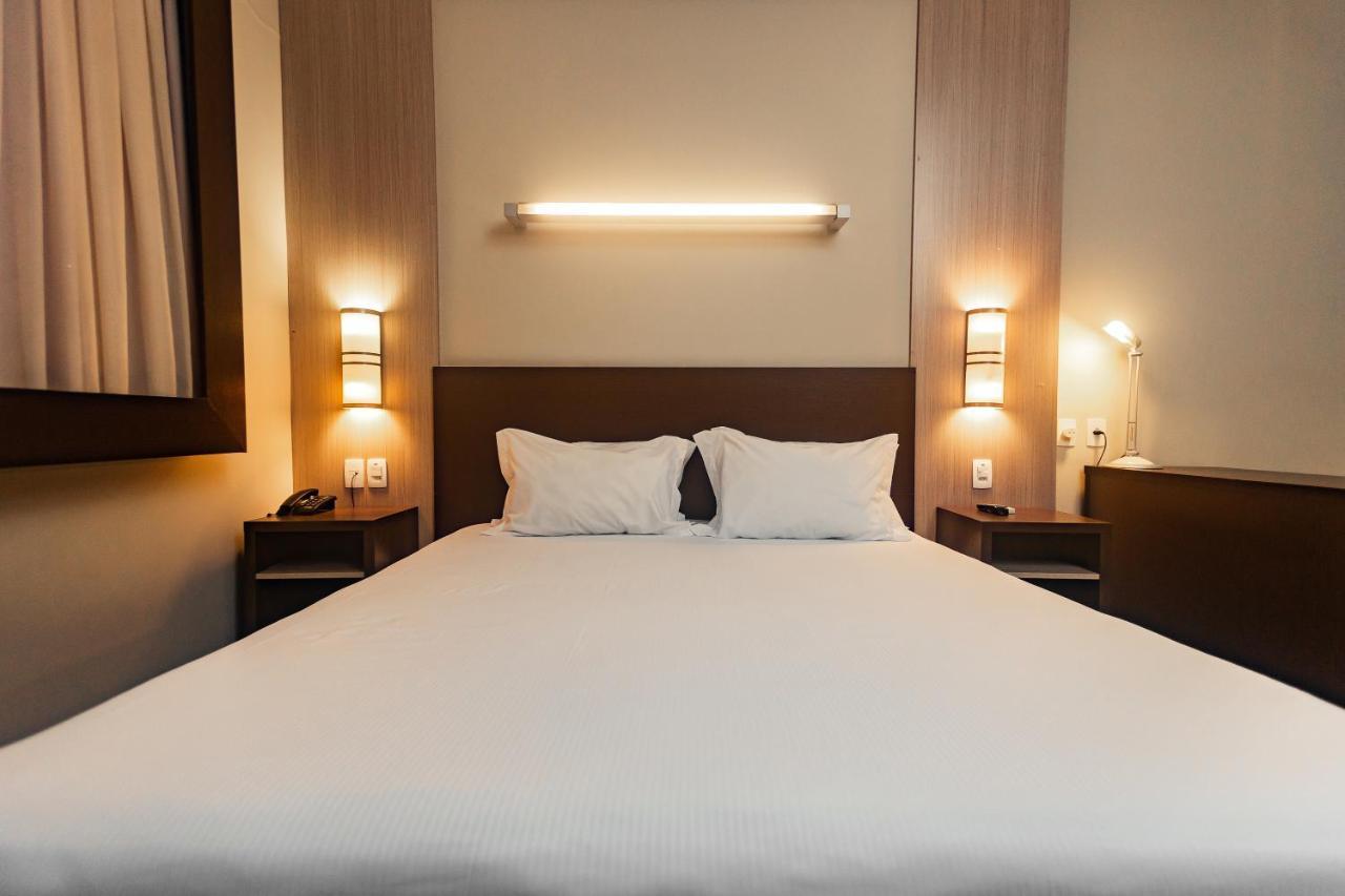 Hotel Master Cosmopolitan Moinhos De Vento 4*