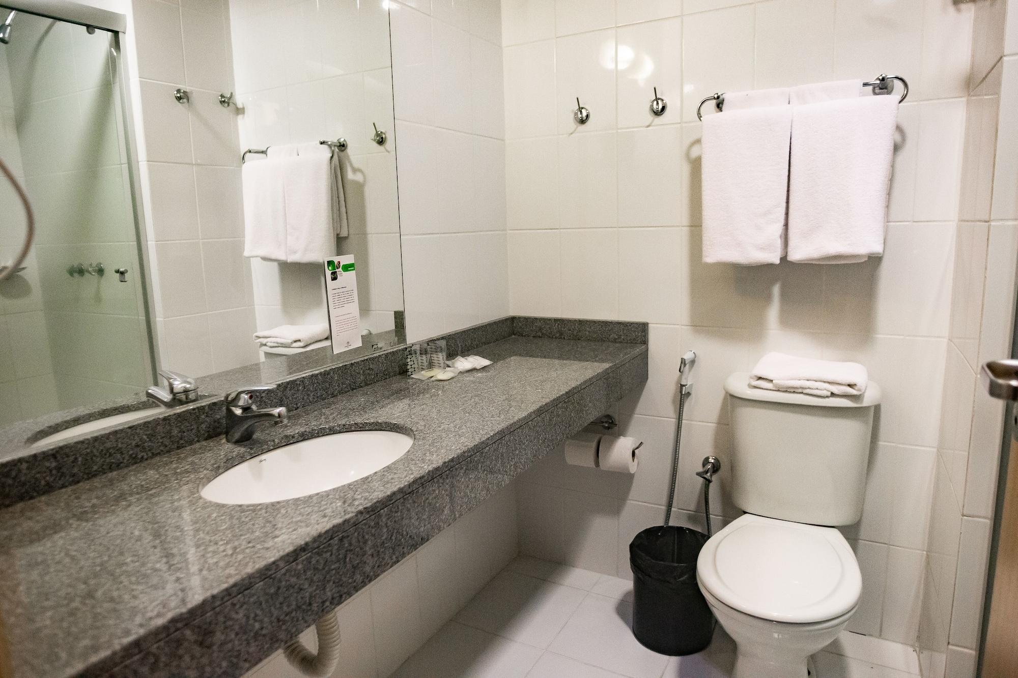 Master Cosmopolitan Moinhos De Vento 4* Porto Alegre