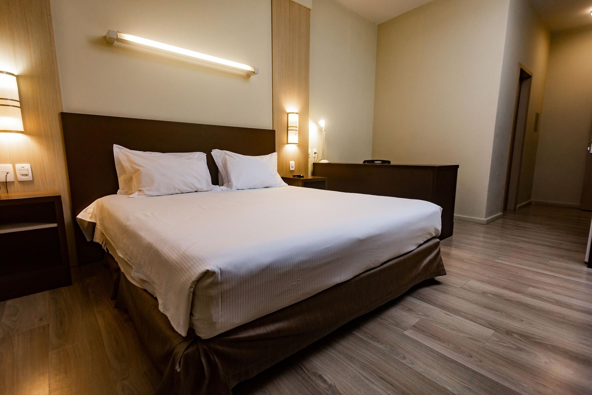 Master Cosmopolitan Moinhos De Vento Hotel